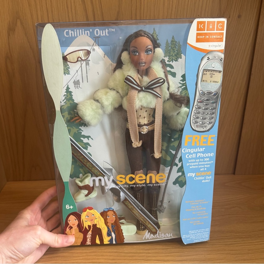 RARE 2003 MATTEL NIB My Scene Chillin' Out Madison Doll